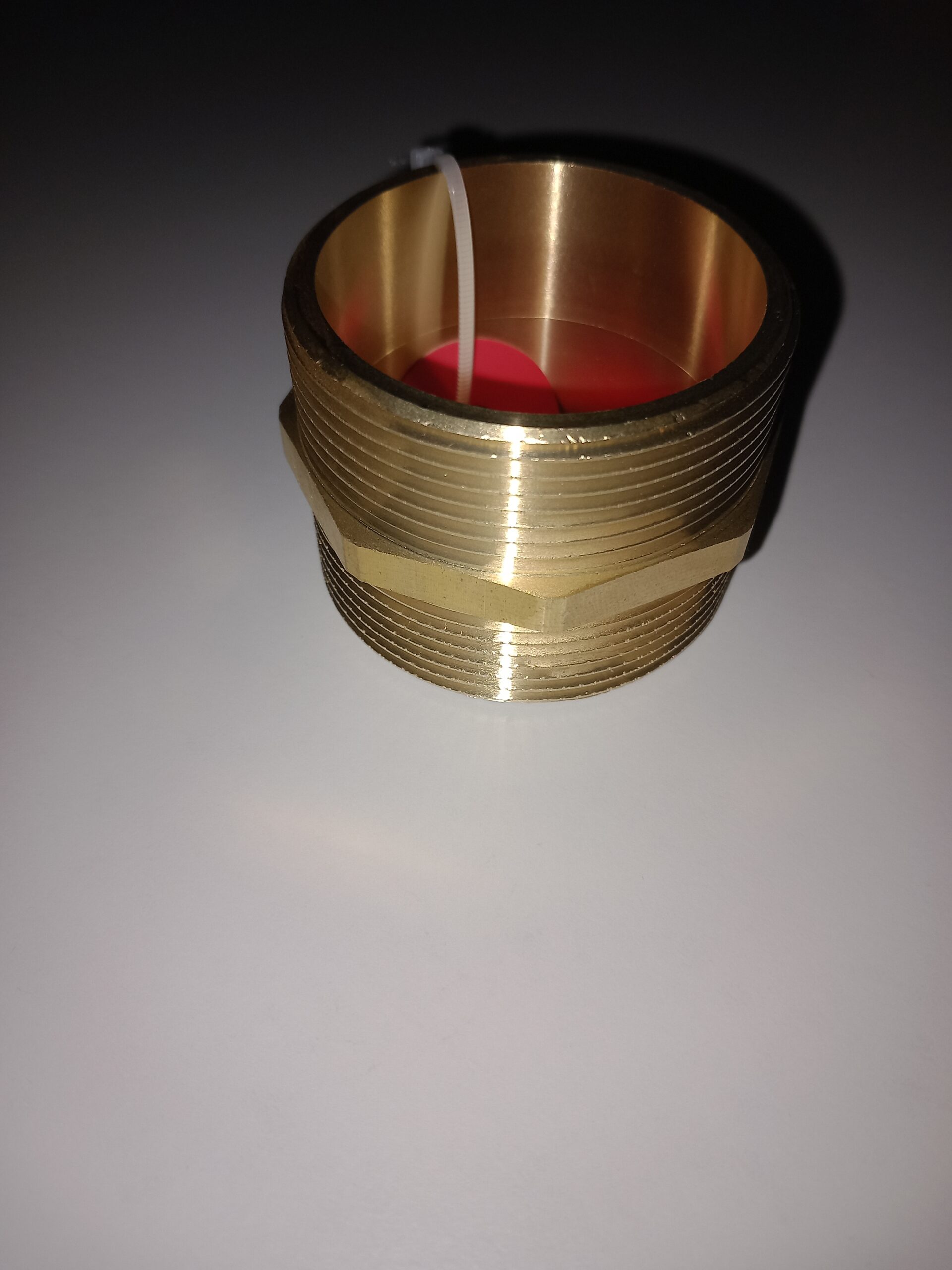 Nypel Mosiężny 2′